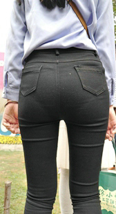 打底裤超紧内痕长发少妇