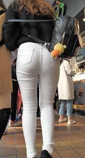 重口味白牛仔肥三角翘臀少妇