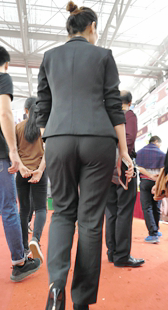 细高跟西裤制服翘臀美女OL