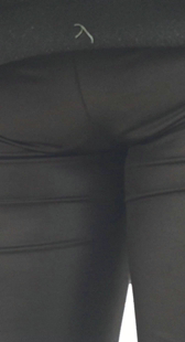 超紧皮裤大妈内痕紧