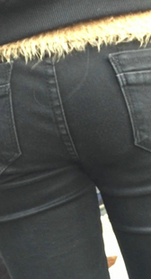 跟拍黑牛少妇视频