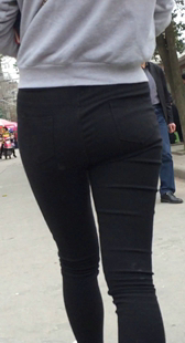 极品宽臀紧内痕妈咪第一季