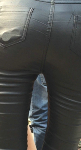 紧身皮裤妈咪开发成这样