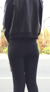 公交站细腰大宽臀战斗力强