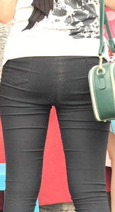 超紧打底裤要炸开了第二季