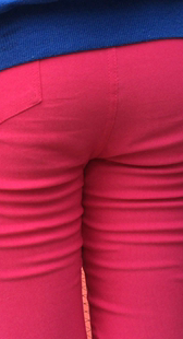 重口味红紧裤大妈