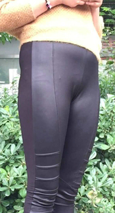 超紧皮裤凸三角真想XXX