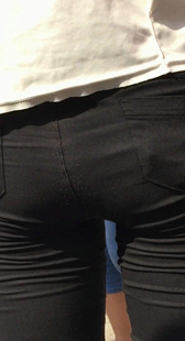 重口味包臀黑裤子