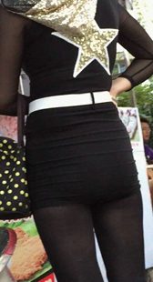 风骚黑丝齐B包臀少妇