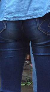 超紧蓝牛宽臀大妈