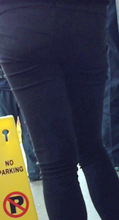 大屁股打底裤少妇等人