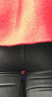 深沟牛仔裤大宽臀少妇