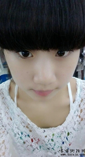 【xiao15】小瑞学生妹美女紧身白色皮裤视频