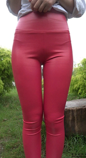 【xiao49】小芬玫瑰红皮裤视频