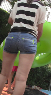 牛仔包臀热裤下水