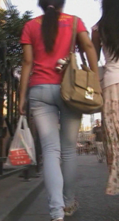 紧身蓝牛少妇视频