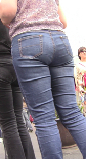 超紧蓝牛宽大臀