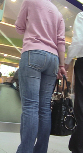 极品牛仔丰臀成熟少妇口味重