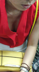 红衣MM的鸿沟胸器