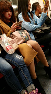 高跟肉丝美女小妹