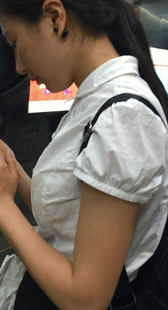 地铁肉丝黑高跟制服MM