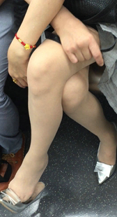 肉丝高跟MM挑鞋技术