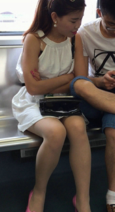 公交漂亮肉丝粉高MM