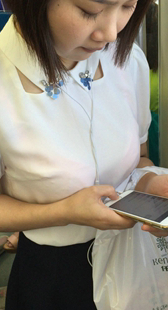 性感白衣胸器少女