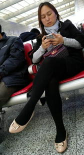 黑色丝袜性感长腿少妇