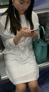 蕾丝白高连衣裙漂亮长发MM