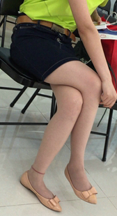 性感美腿老板娘