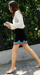 肉色丝袜极品高跟美腿长发OL美女