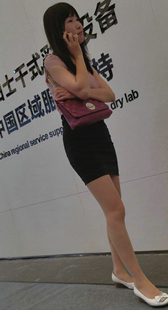 展会长腿短裙老板娘