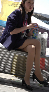 蓝色制服肉丝黑高美腿OL