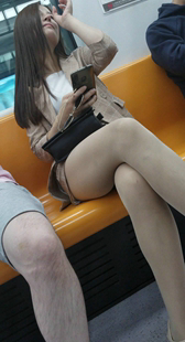 肉丝丝袜高跟美腿OL少妇