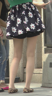 肉丝美腿少女爱豹纹