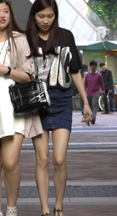 街拍热裤少女片段小合集