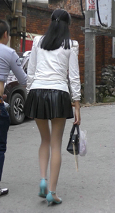 性感肉丝超短裙大骚货