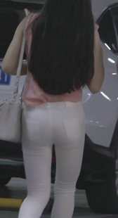 美少妇丰满诱人