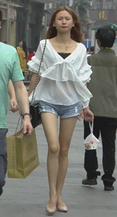 大长腿少妇真勾引人