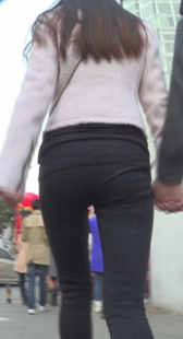 高挑长腿打底黑裤小妹