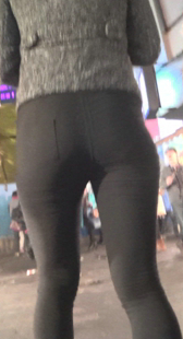 超紧宽臀成熟少妇