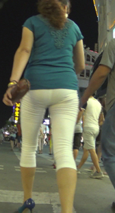 大屁股白裤清晰内痕