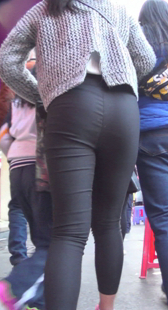 重口味圆臀打底裤