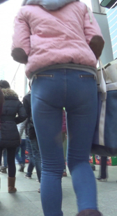 包臀紧身牛仔内痕紧