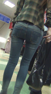 翘臀紧牛长腿少妇