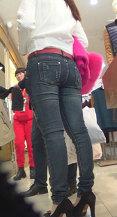 极品细高跟宽臀蓝牛少妇