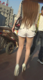 紧身热裤LO美腿