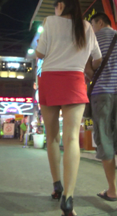 性感长腿包臀红热裤