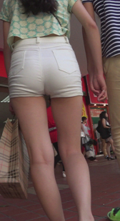 极品宽臀白热裤